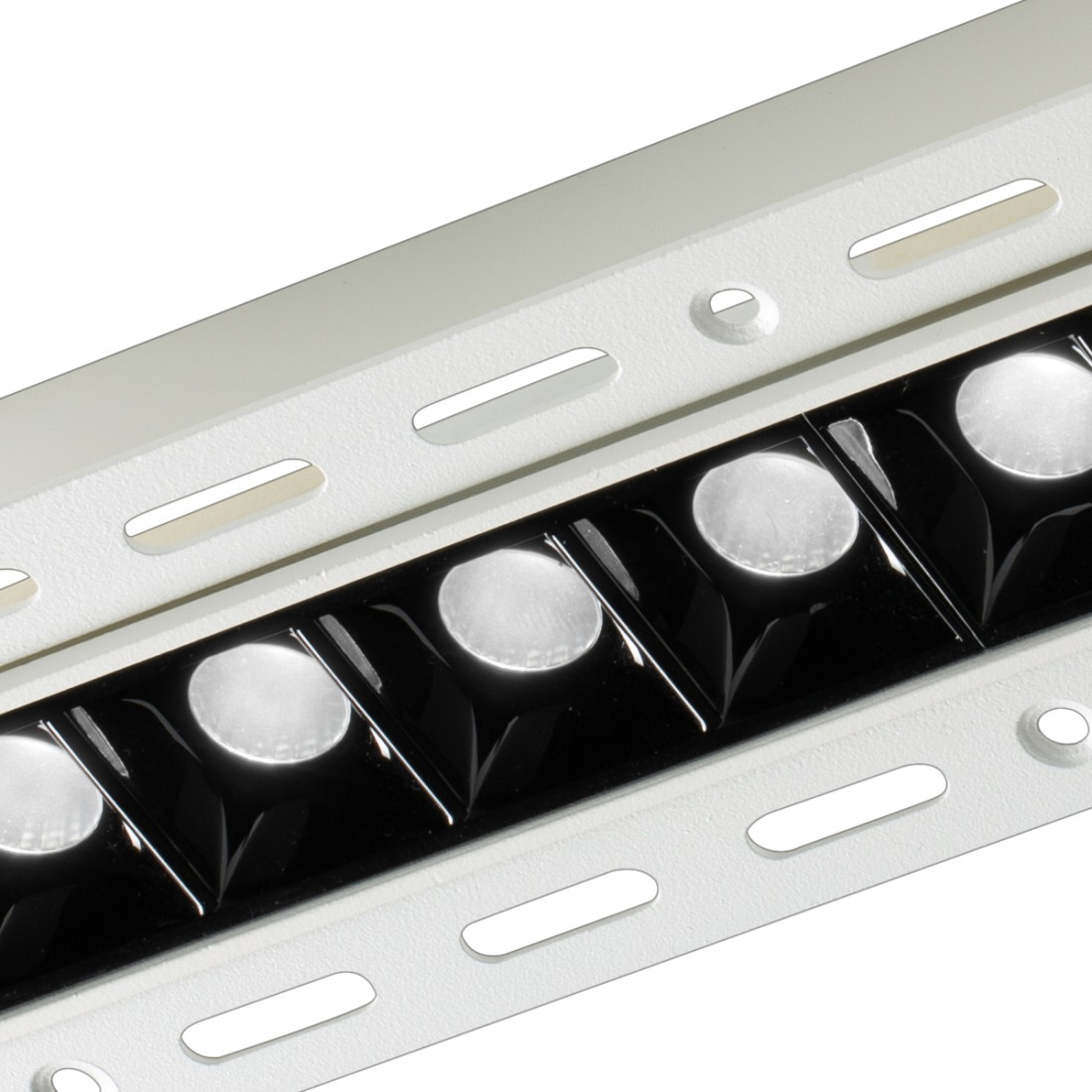 Gea Led GFA1131C Einbaustrahler aus schwarzem Aluminium