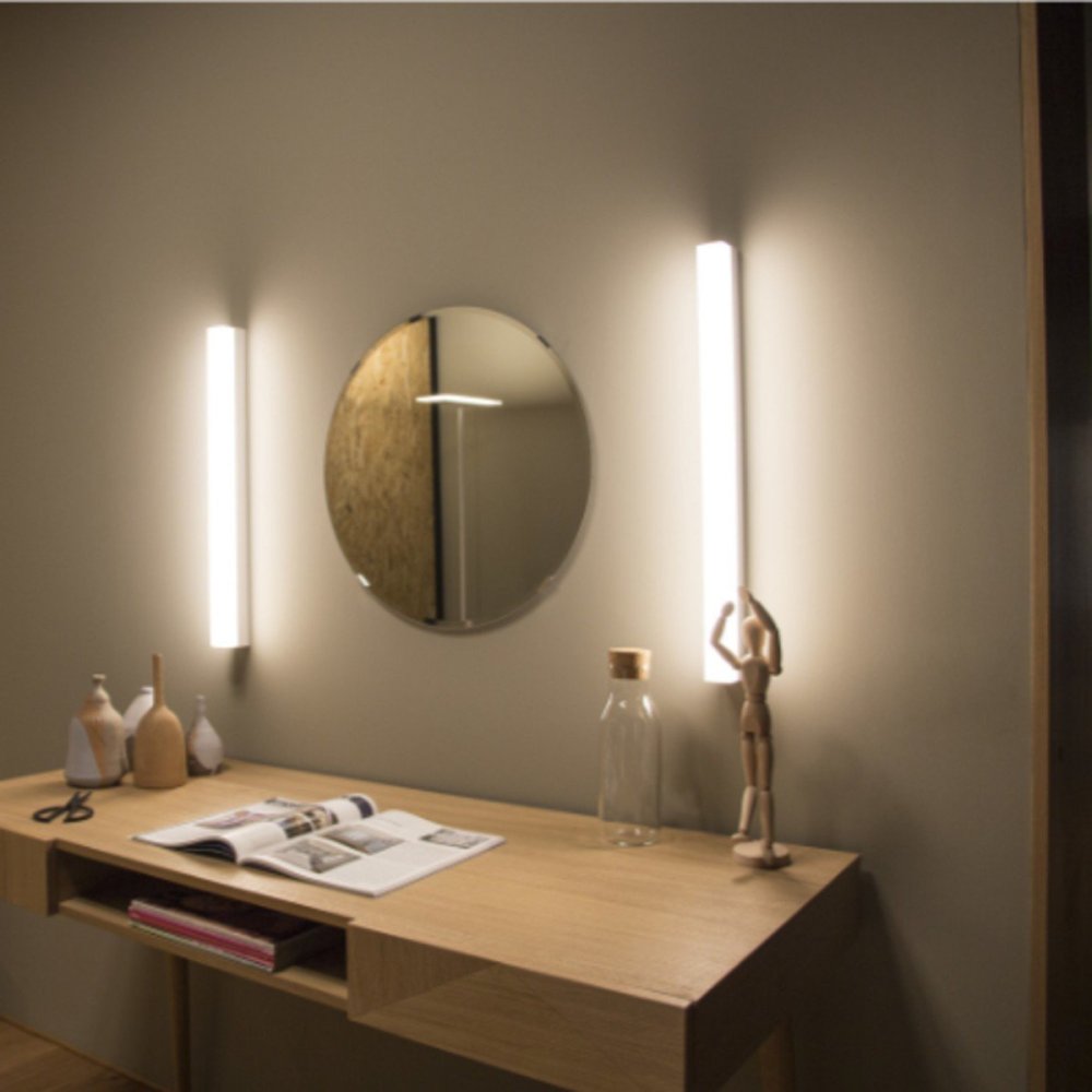 Applique moderne Linea Light Group KIOO 7906 LED