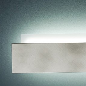 Plafonnier rectangulaire moderne avec module LED intégré, lumière chaude