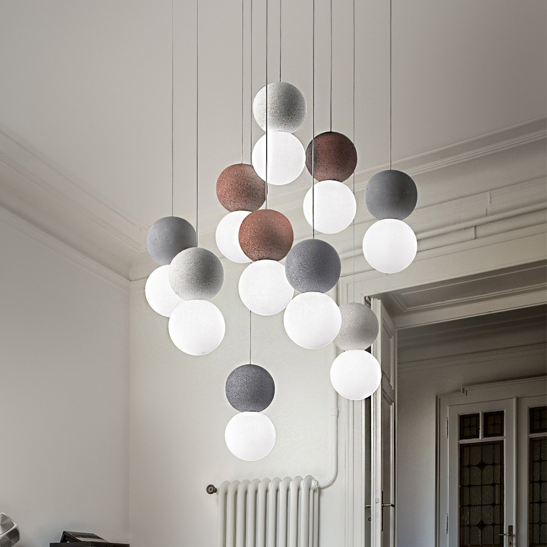 Moderner Kronleuchter Gea Luce SFERA S10 aus Glas und Beton